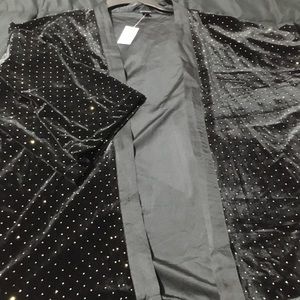 Brand new AnnTaylor velour kimono